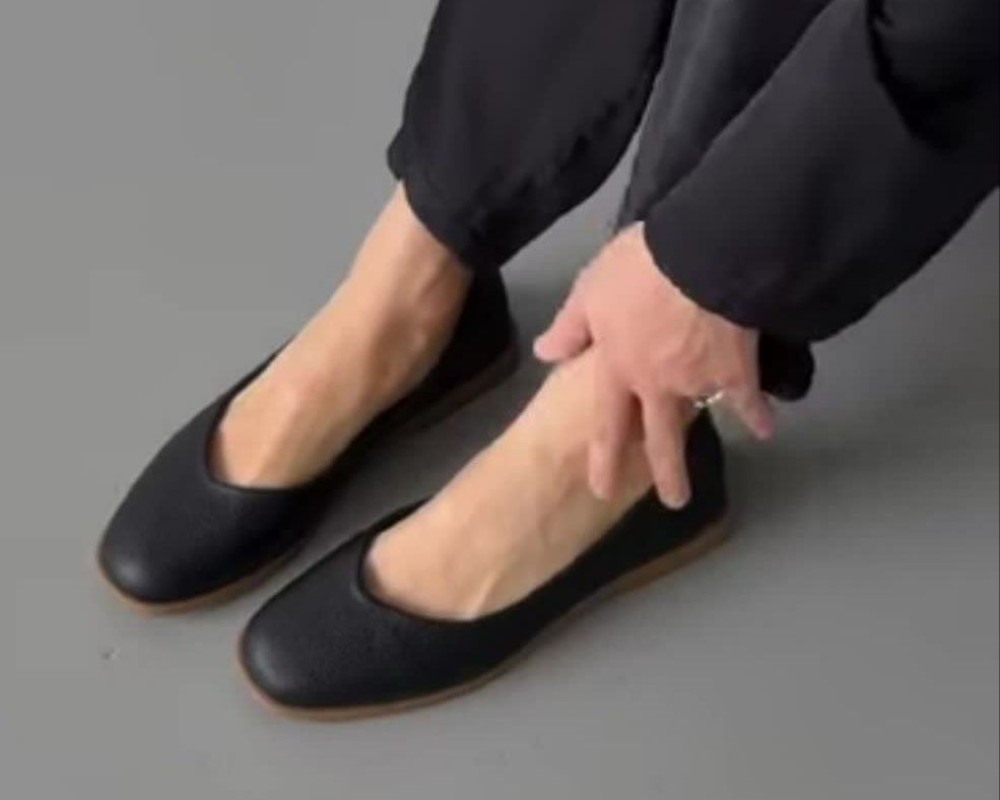  نگین 