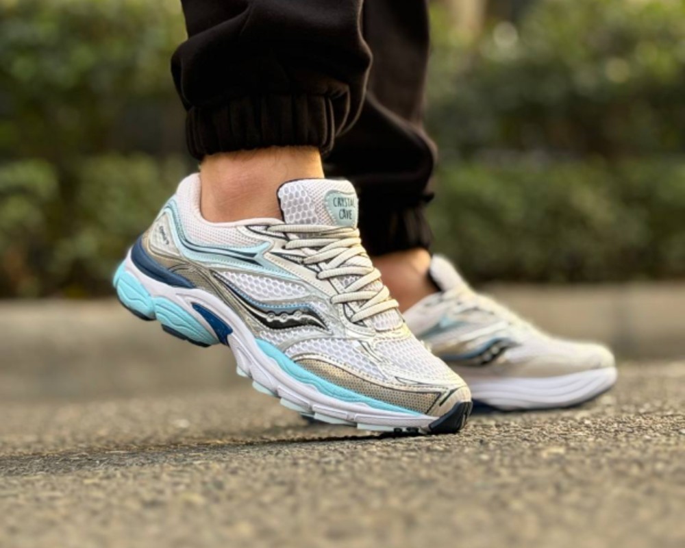  Soucony omni9 