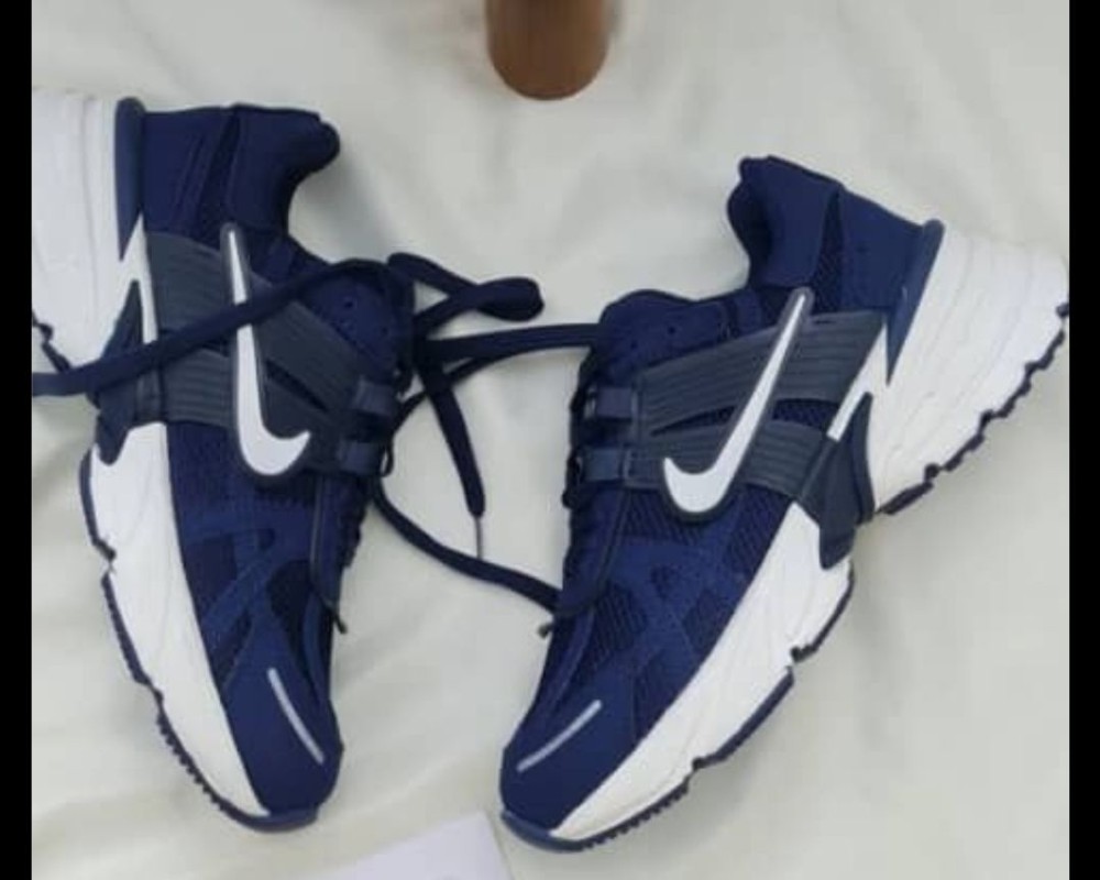  وی تو کی 