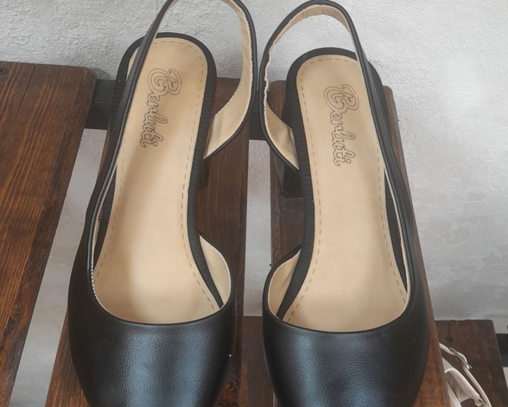  پاشنه مرواریدی و ساده 